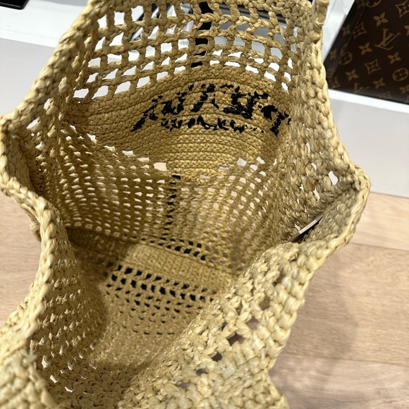 * SOLD* Authentic PRADA Crochet tote bag - Picture 5 of 11